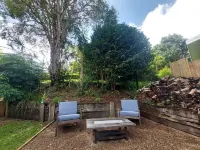 Duckbills Cottage has the convenience of town living but with rural nature feel