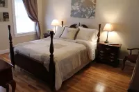Luxury Accommodations in Yadkin Valley Wine Country, Elkin, NC Hotels near Angry Troll Brewing