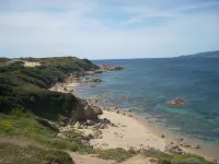 Traditional house with swimming pool for 1 couple - two children Hotels in Sartène