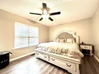 Pet Friendly Home 2 minutes from Lake Norman State Park 3BR/2BA Hotels in Fallstown