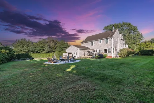 Luxury Newport Home on Upscale Indian Ave. Close to Downtown Newport & Beaches!