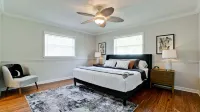 Paradise Palms - Private Heated Pool - 7 Mins to Anna Maria Island Hotels near Palm View First Baptist Church