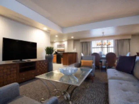 Embassy Suites Northwest Arkansas - Hotel, Spa & Convention Center Hotels in Rogers