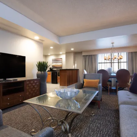 Embassy Suites Northwest Arkansas - Hotel, Spa & Convention Center