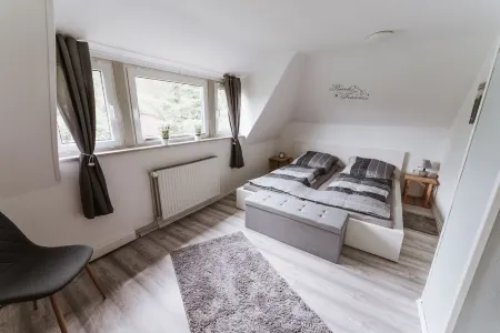 Quietly located vacation apartment, central yet in the middle of nature