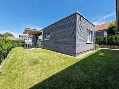 10min to CenterParcs, bungalow with garden and carport, 4 persons Hotels near Aqua Mundo Center Parcs Park Allgau