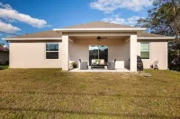 Modern 4 Bdr Home near Tradition Town Center Hotels near 7-Eleven
