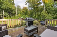 MtSnow/Stratton Chalet w/Hot Tub