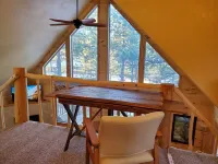 Dog Friendly, Cozy 3 Bdrm Cabin in the Woods