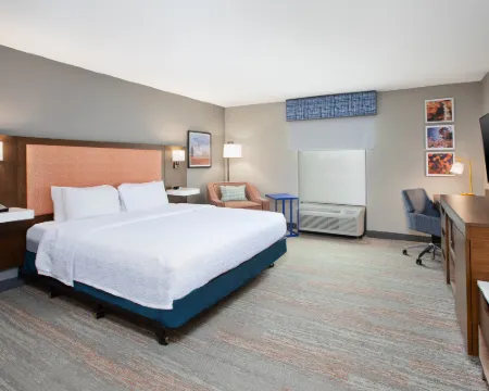 Hampton Inn Clinton Hotels in Clinton