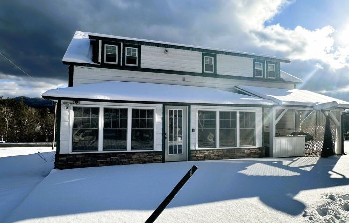 Mountain View Loj overlooking the majestic Adirondack Mountains & Ausable River