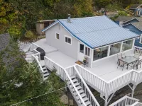 Gorgeous Puget Sound Views w/Huge Deck & Sunsets Hotels in Camano