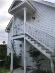 Intimate low country Carriage House with gorgeous appointments!