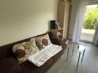 Apartment Schlossblick Cozy modern apartment with terrace and view Hotels in Heiligenstadt