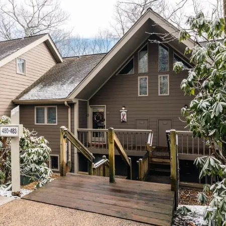 Wintergreen Pet-Friendly Condo: Walk to Mountain Inn & Slopes