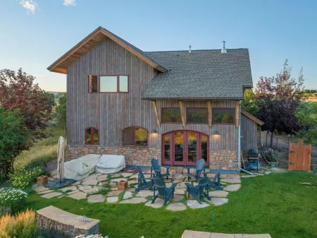 Huge Views + Lux Finishes Outside Aspen