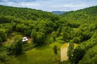 Creekside Cabin, located just minutes from Blowing Rock!