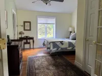 Well Appointed  Apartment with Breathtaking Views