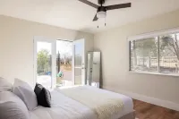 Heated Pool ~ Hot Tub ~ Scenic Views ~ Lux Stay