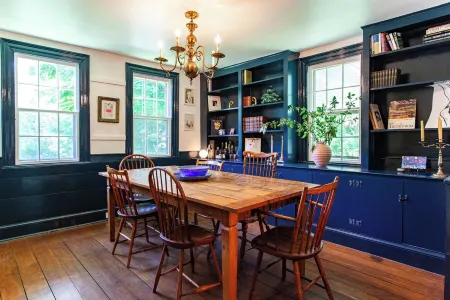 Perfection in Litchfield County Отели в г. Шерман