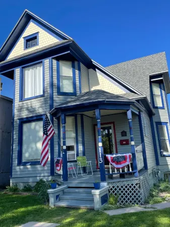 Historic 1895 Queen Anne Victorian That is 130 Years Young