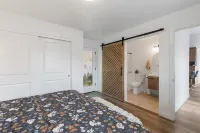 New Build-777 Hideaway