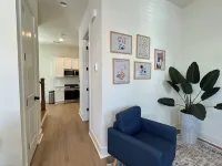 Brand New! Luxury 2-Bedroom Cottage in Downtown Auburn!!