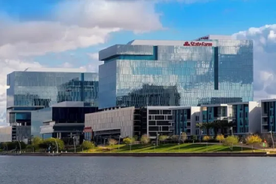 Tempe Getaway w/Pool & Near ASU!