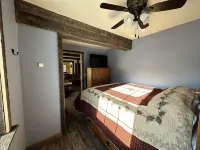 3BR Family Retreat - Relax, Play, Unwind, ENJOY in the Heart of Wisconsin!