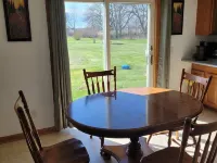 Country Sunrise Vacation Home.  Close to Cedar Point and Lake Erie Islands Hotels in Sandusky County