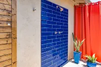 ATOMIC-MOD HOUSE in prime Palm Desert/next to El Paseo!