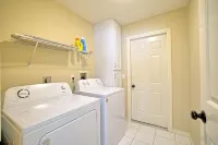 Huge Port Charlotte Pool Home Close to resort and Downtown PUNTA GORDA.