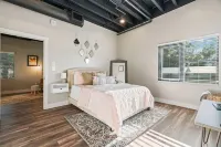 Modern Luxury Loft in Historic Downtown Gallatin Hotels in Gallatin