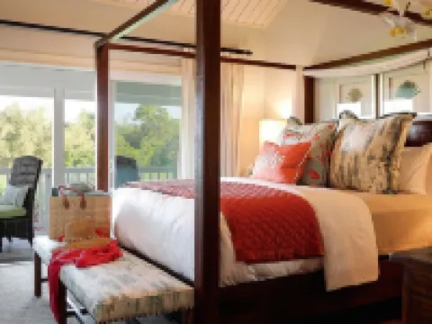 Hawaiian Classic on Golf Course with Stunning Views