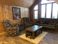 4 Br Mountain View Adventure on 15 Acres