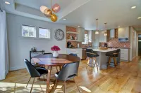 Olde Town Oasis: Pet-Friendly Luxury Just Two Blocks from Olde Town