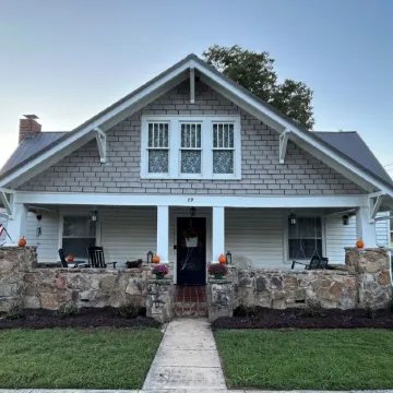 Book Today for Your Fall Getaway to the Beautiful Sequatchie Valley