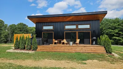 The Koselig - Lux Villa with Sauna & Hot tub / NEW 住宿飯店