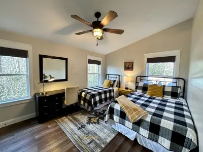 Seasonal Rental: Leave your gear & come up every weekend for an entire season! Hotels near The Cone Manor