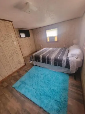 Cheerful three bedroom home with pool