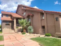 Newly renovated 2 bed, 2 bath condo located in gorgeous Sports Village