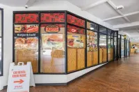 King Bed/Renovated/Canal& Mountain View/Walk Beach