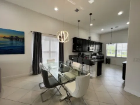 Experience your Dream Vacation Home Hotels in Ave Maria