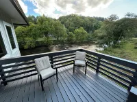 Spacious, Light Filled Apt. - Nestled along the Tuckasegee River, 2 Mi. from WCU