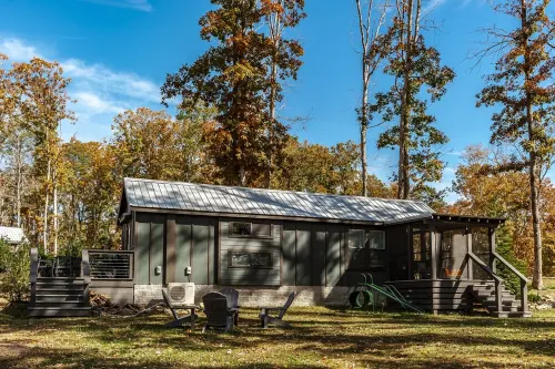 Heavensent Tiny Home @ The Retreat at Water's Edge - Lake Views!