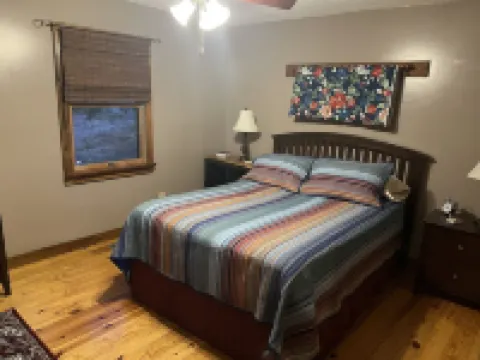 Derby Time Riverside Cabin