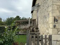 The pigeon fancier's house