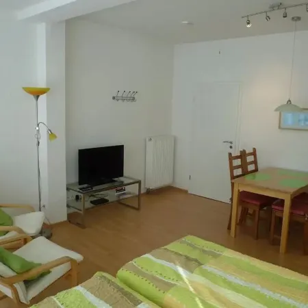 Haus Amrum - Located East Village on the Dunes: FeWo Look, Book, Experience* Отели в г. Юист