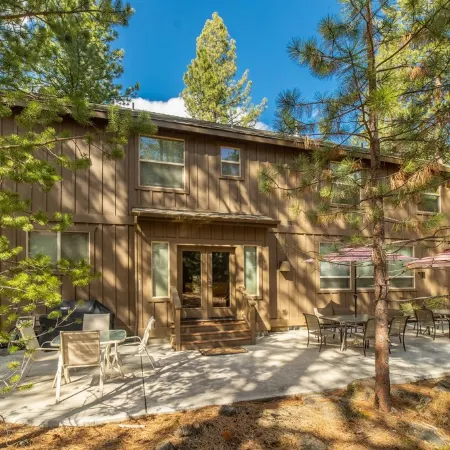 Luxury 7 Br Home / Hot Tub / Sharc Passes / AC / Wi Fi / Bikes