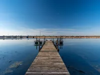 Madison Lakefront Oasis in the Heart of Madison - Central, Minutes to Downtown! Hotels in Monona